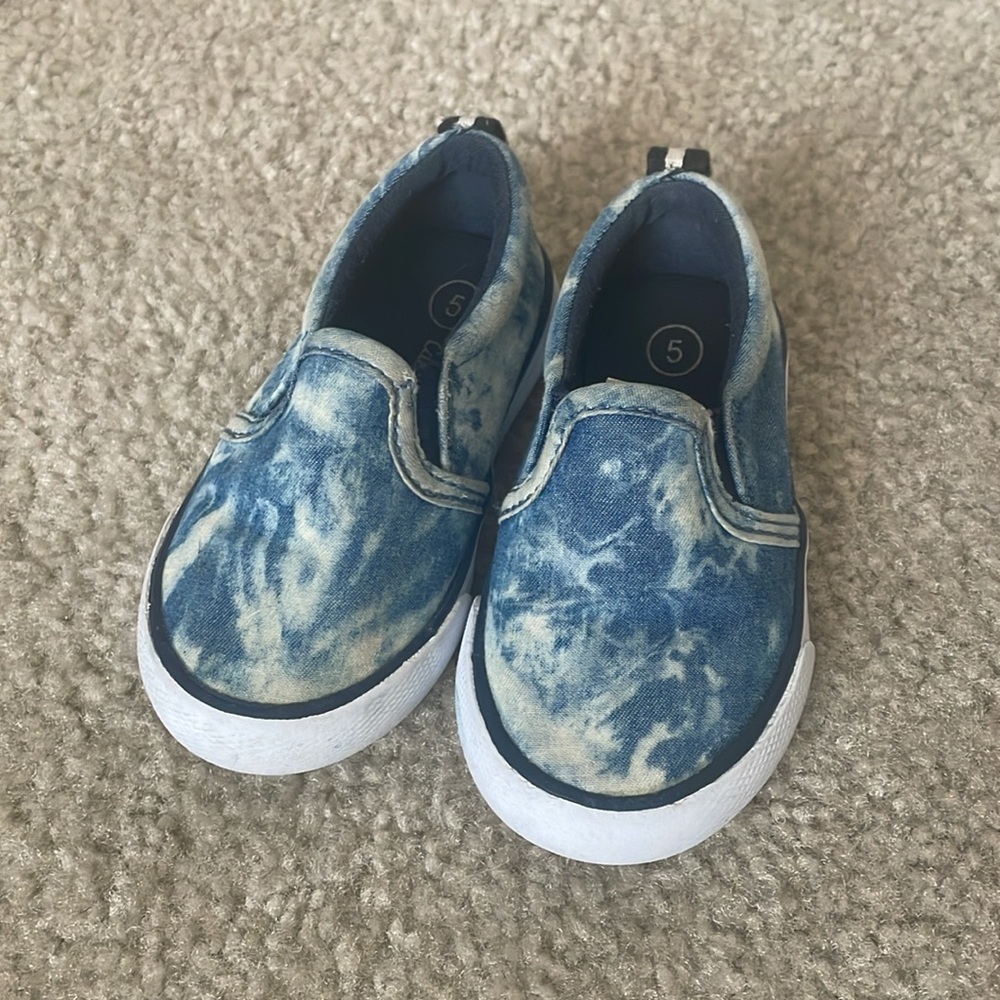 Cat & Jack Sneakers